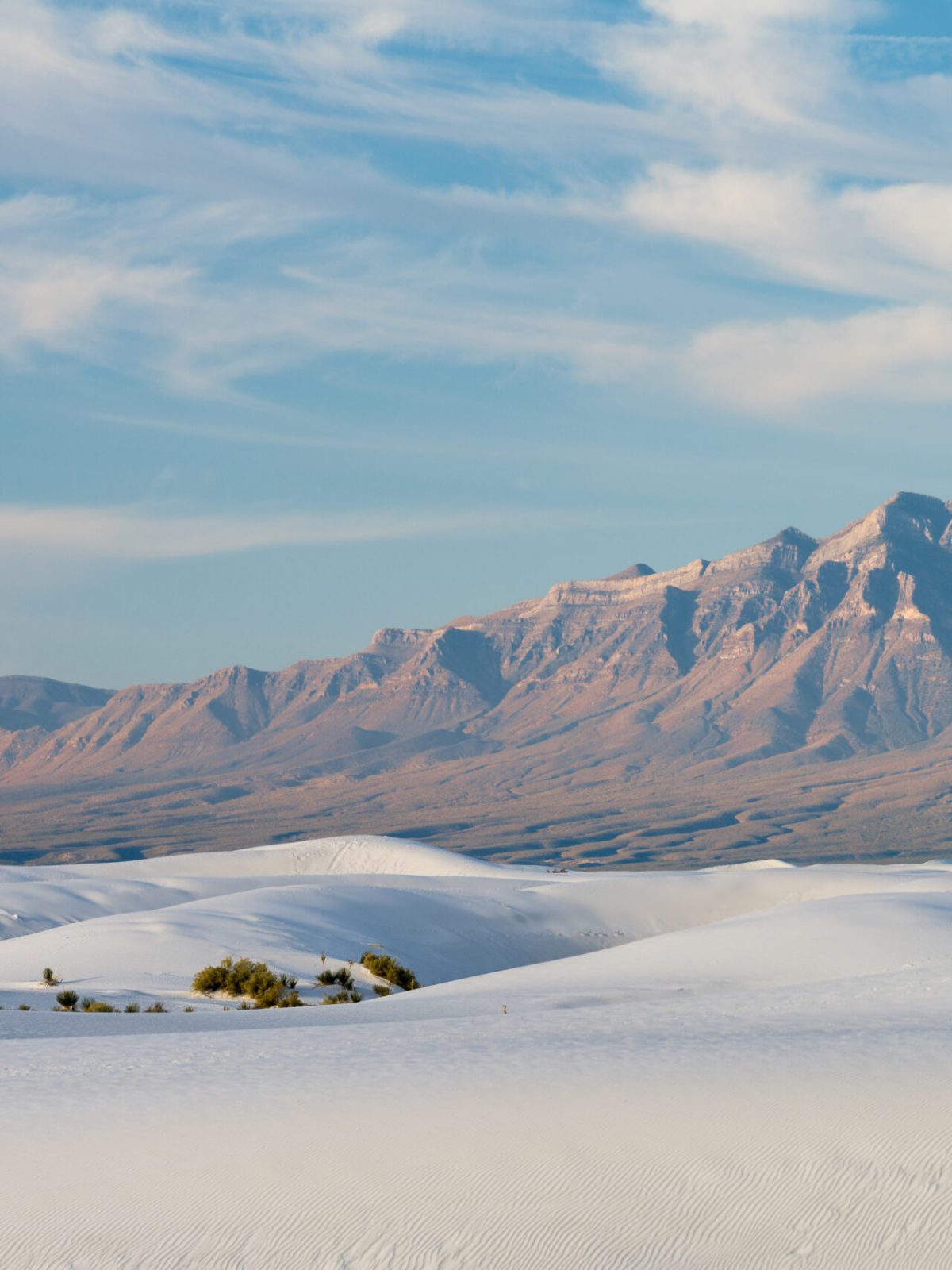 a snow covered mountain